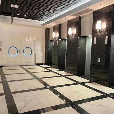 Apartment Hanza Tower Deluxe Sauna & Jacussi & Pool